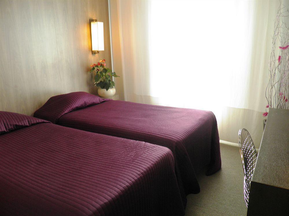 Bliss Hotel Cogolin Kültér fotó